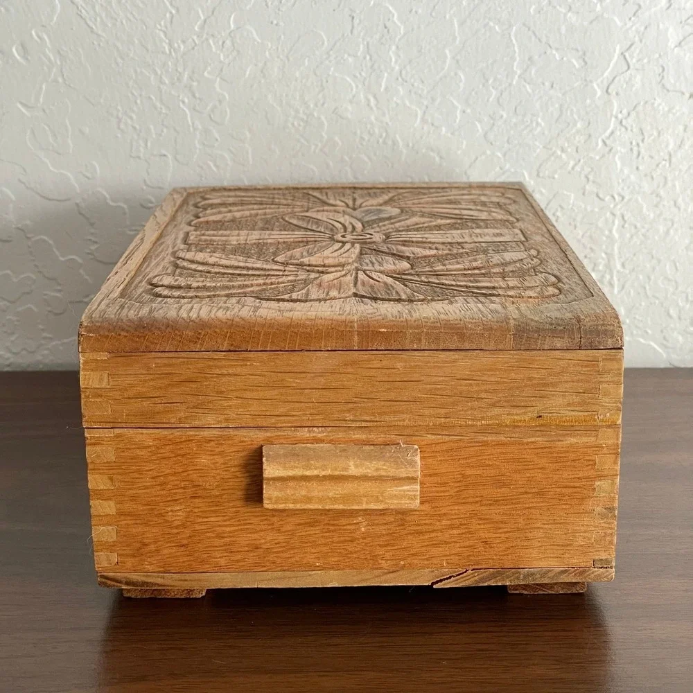 Vintage Hand Carved Engraved Wooden‎ Box Gold Lining Jewelry Trinket Mirror 11x6